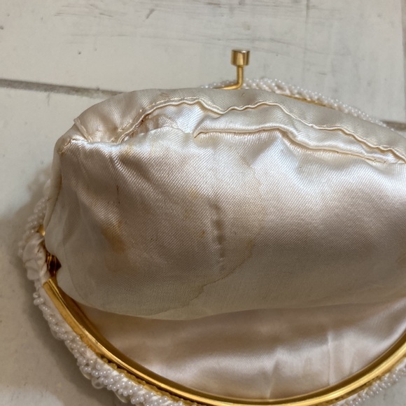 Vintage sequined beaded bag made in Hong Kong - Picture 8 of 9